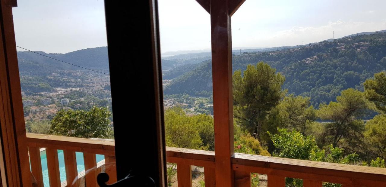 Le Chalet De La Pierreraie Cote D'Azur Piscine Terrasse Et Vue Mer Drap Esterno foto