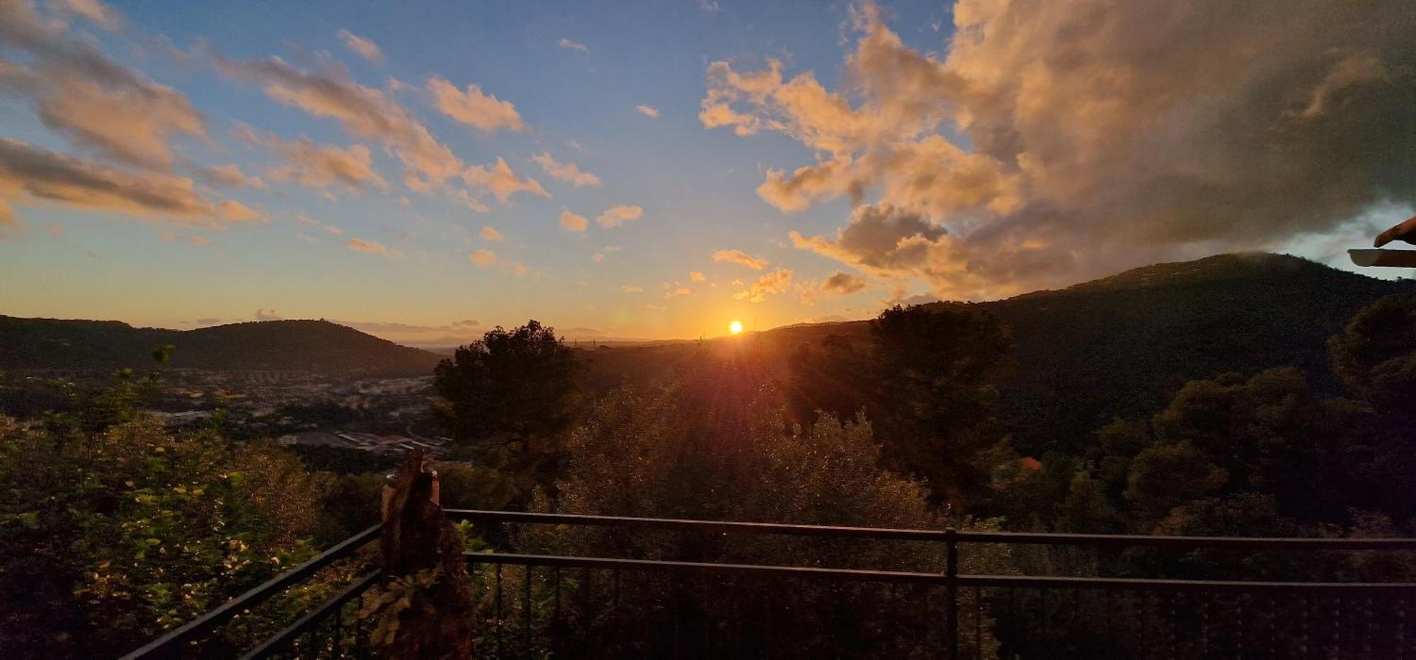 Le Chalet De La Pierreraie Cote D'Azur Piscine Terrasse Et Vue Mer Drap Esterno foto